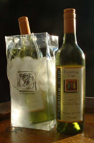 Fuddling Cup tchillbag - Photo Gail Higgins Photo Gail Higgins